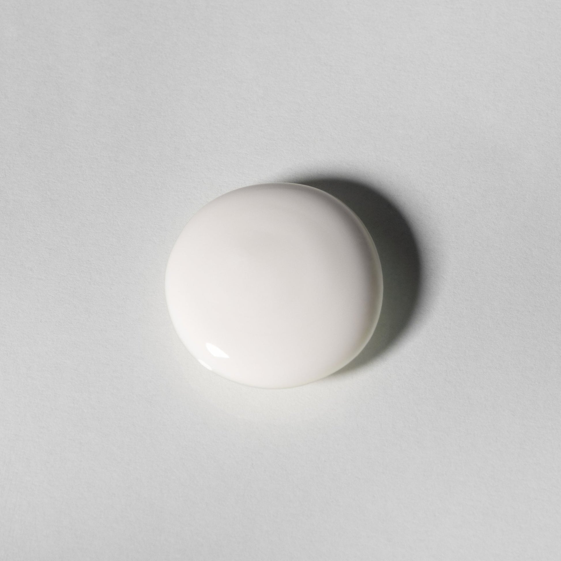 ANFISA Skin ÂN-DEW serum texture